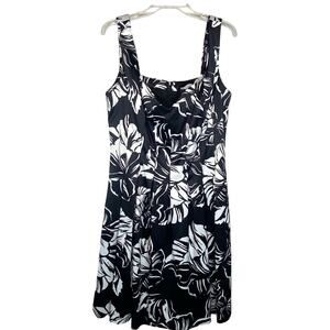 WHBM Fit & Flare Satin Sleeveless Dress Black/White Floral Print Size 16  NWT